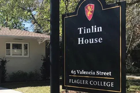 Tinlin House street sign