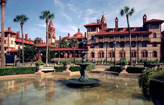 Wide shot of the front of Ponce Hall.