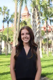 Headshot of Emma Matthews