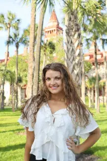 Headshot of Bonnie Roberts