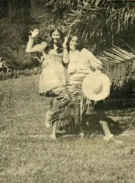 (possibly) Bev and friend in Ponce courtyard during early 1970s