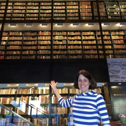 Darien Andreu-Yales-Beinecke-Library-505x505.jpg Darien Andreu in the Beinecke Library at Yale University