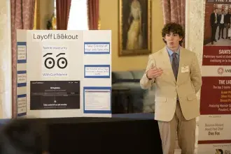 Jacob Goldman presenting at Lion's Cage competition