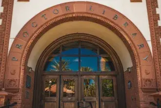 The entrance to Proctor Library on a sunny day