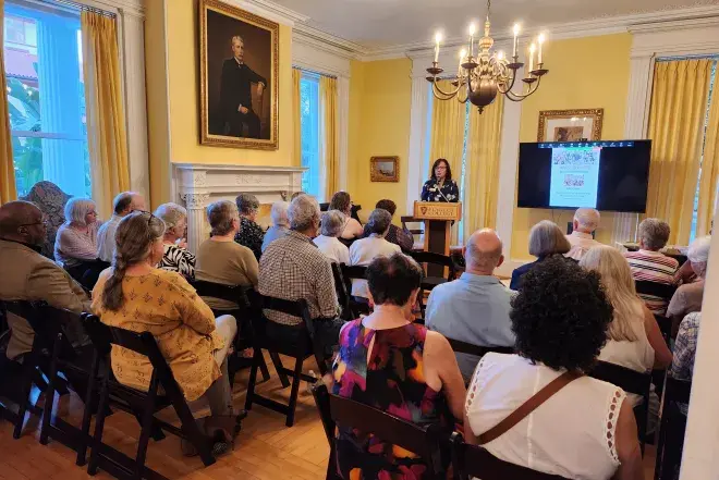 Lifelong Learning Seminar in the historic Markland House