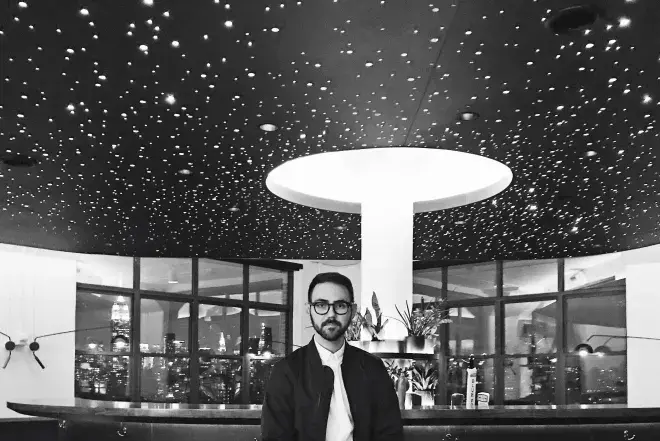 Luis Gonzalez glamour b&w shot solo