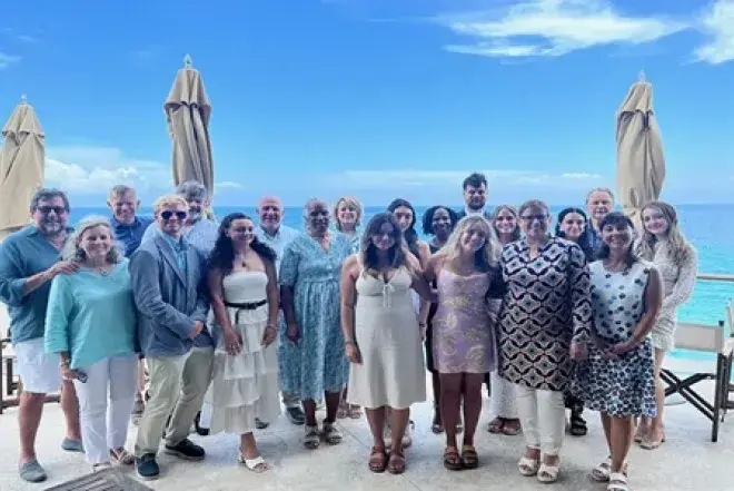 Photo of Biology students and faculty in Bermuda