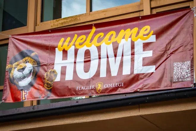 Welcome home sign