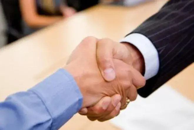Networking Tips.jpg Close up of hands shaking