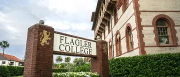 Flagler College sign in front of Ponce