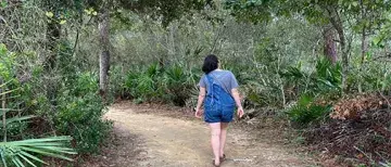 IMG_2600.jpg Student hiking