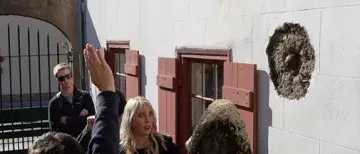 Jeanette Vigilotti with students in downtown St. Augustine, Florida