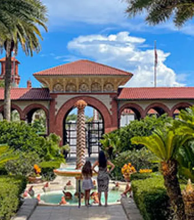 Wide view of the Ponce courtyard with the water fountain in the center