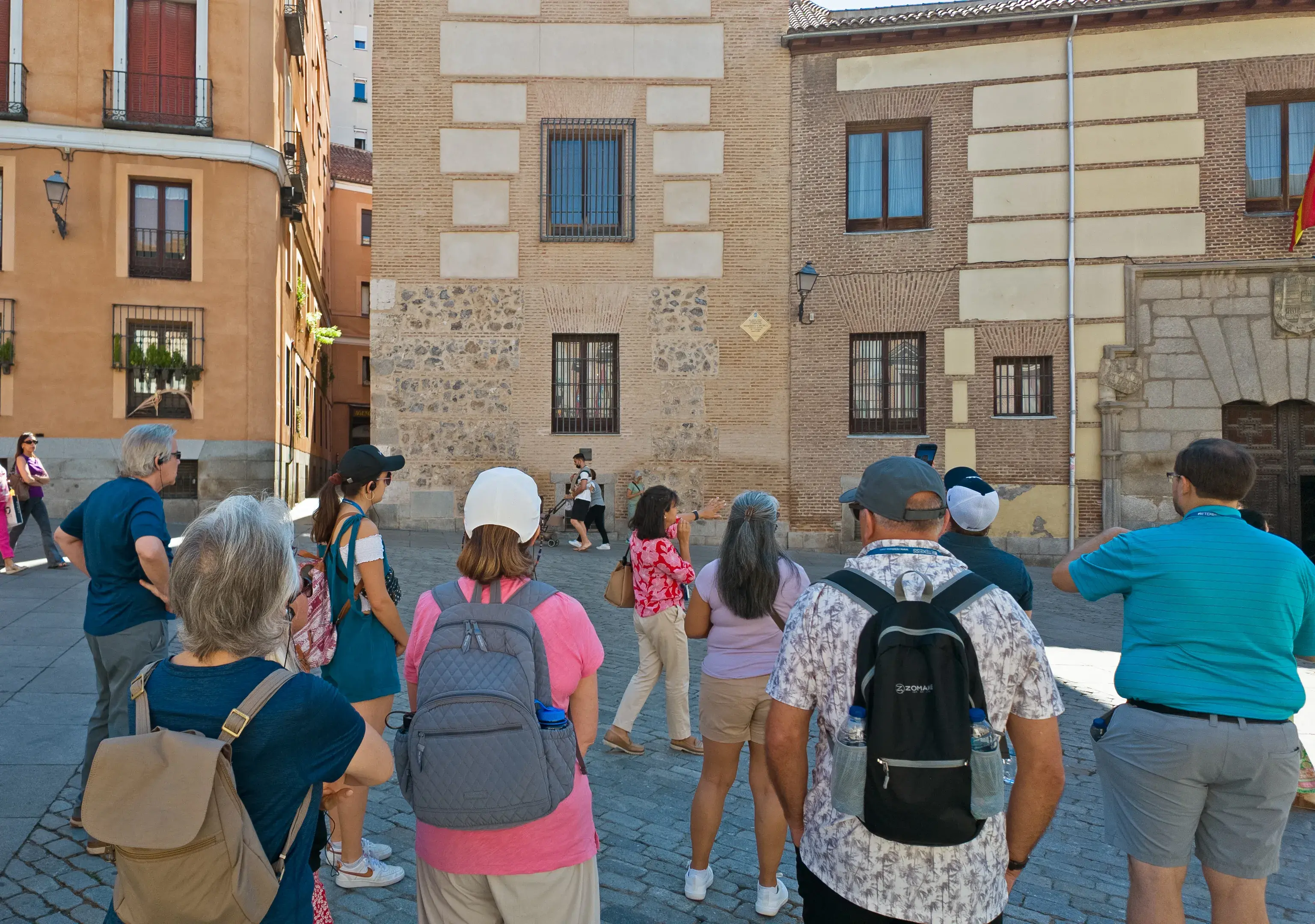 Walking tour through Madrid