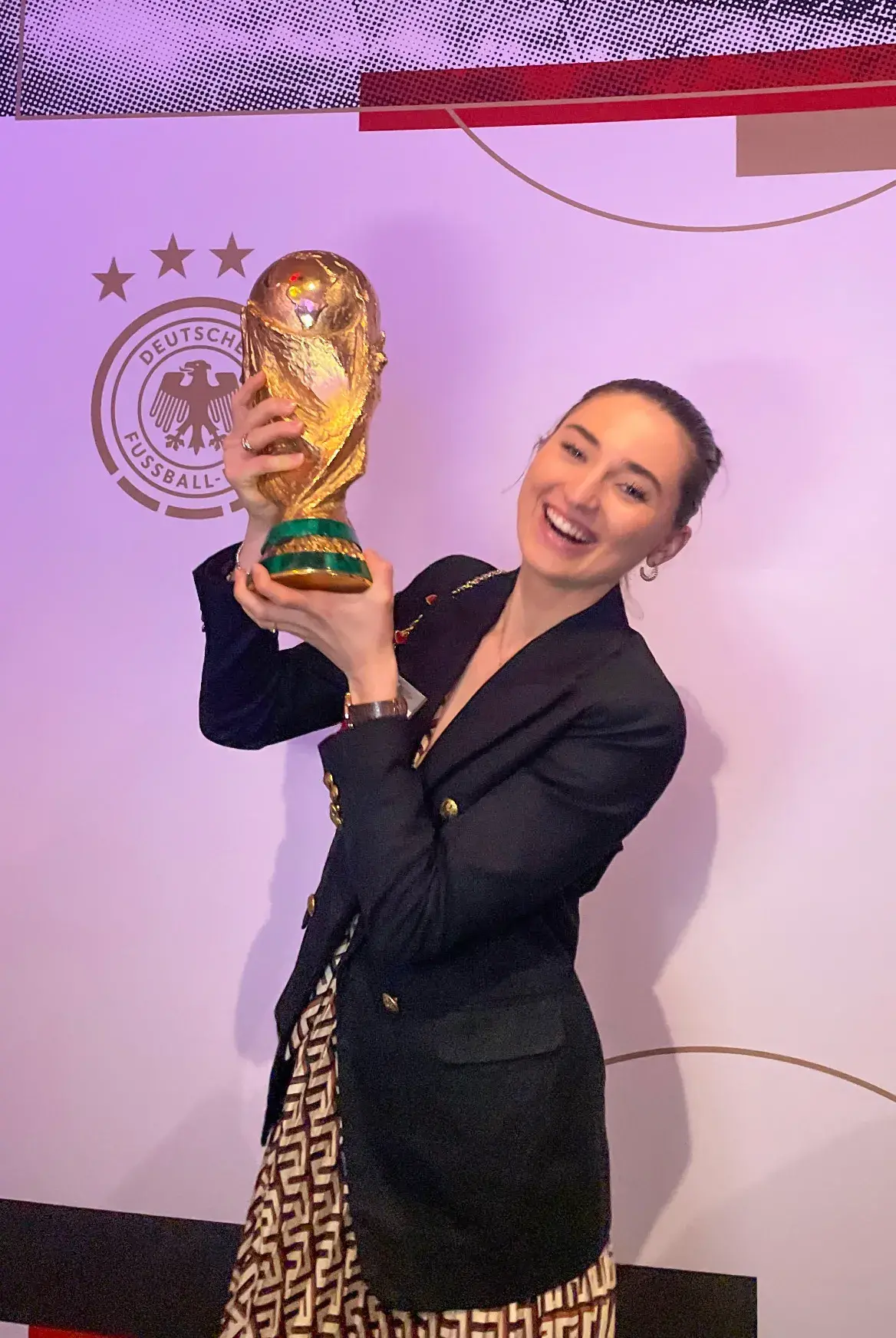 Marietta holding award