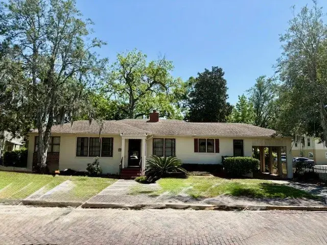 Netti Ruth Brown Home