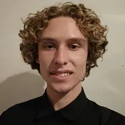 Photograph of Zach Daegling